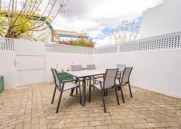 Exclusive - Game - Cinema - Bbq - Ac - Wi-fi Villa *